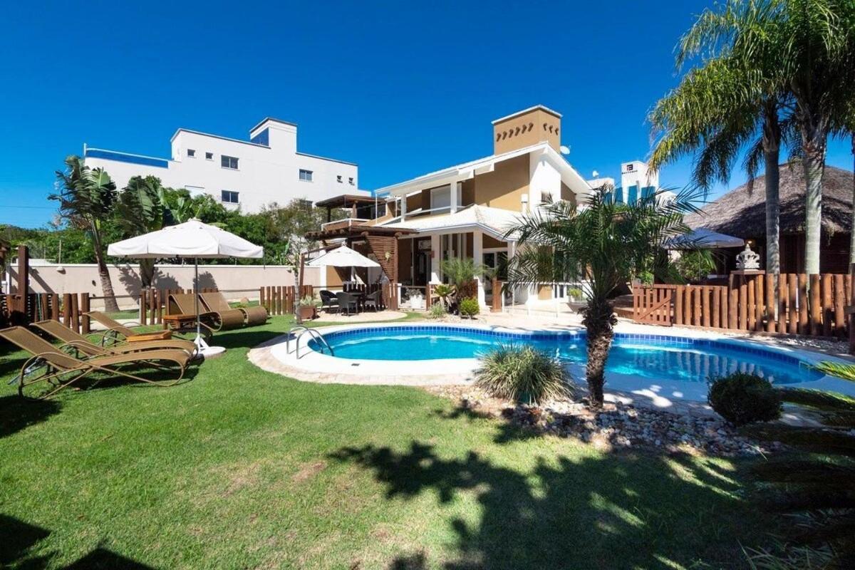 5 Quartos Piscina E Espaco Gourmet Бомбиньяс Экстерьер фото