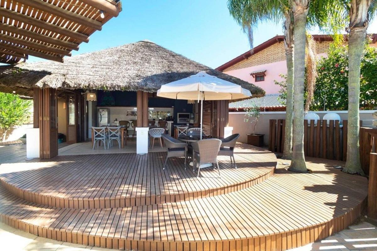 5 Quartos Piscina E Espaco Gourmet Бомбиньяс Экстерьер фото